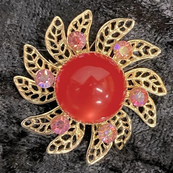 Coro Brooch Pin Goldtone Pink Moonglow Aurora Rhinestones Sunburst Flower Design - Picture 2 of 6